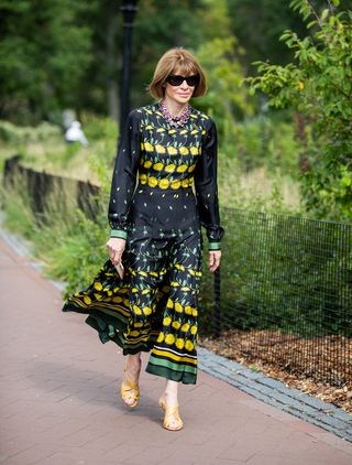 anna-wintour-style-over-60-285187-1580304775622-image