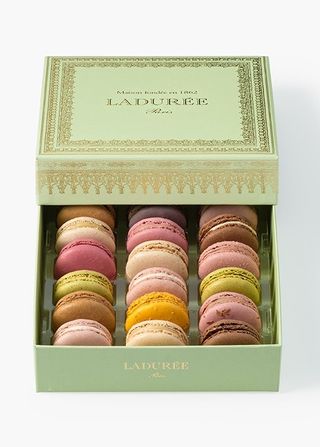 Lauderee + Napoléon Macarons Gift Box