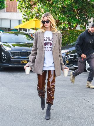 celebrity-boot-outfits-285324-1581022210822-main