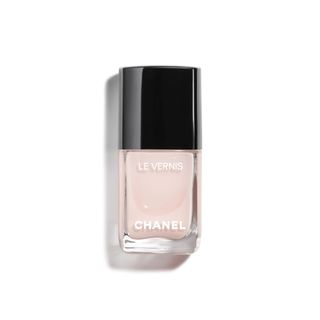 Chanel + Longwear Nail Colour in Ballerina