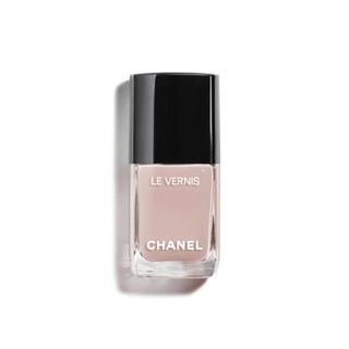 Chanel + Longwear Nail Colour in Organdi