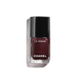 Chanel + Longwear Nail Colour in Vamp