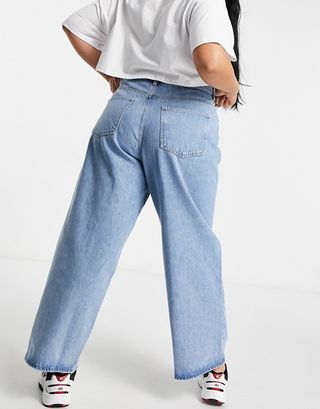 ASOS + Curve High Rise Relaxed Jeans in Midwash