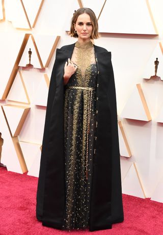 academy-awards-red-carpet-looks-2020-285428-1581294542627-image