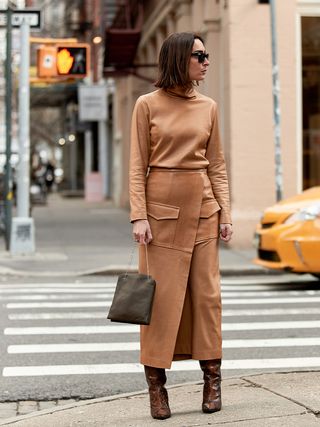 tonal-outfit-ideas-285490-1581520323368-product