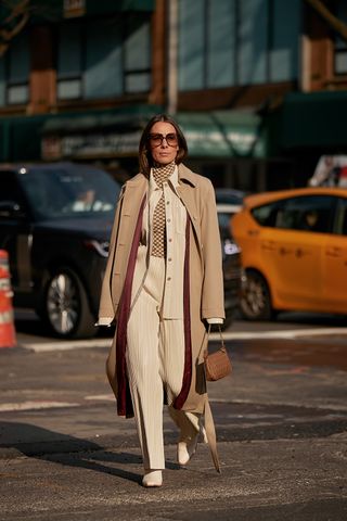 new-york-fashion-week-street-style-fall-2020-285560-1581716597210-image