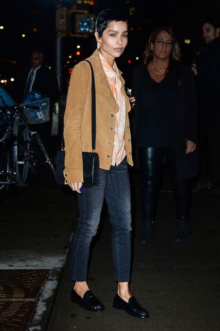zoe-kravitz-skinny-jeans-and-loafers-285563-1581719717621-image