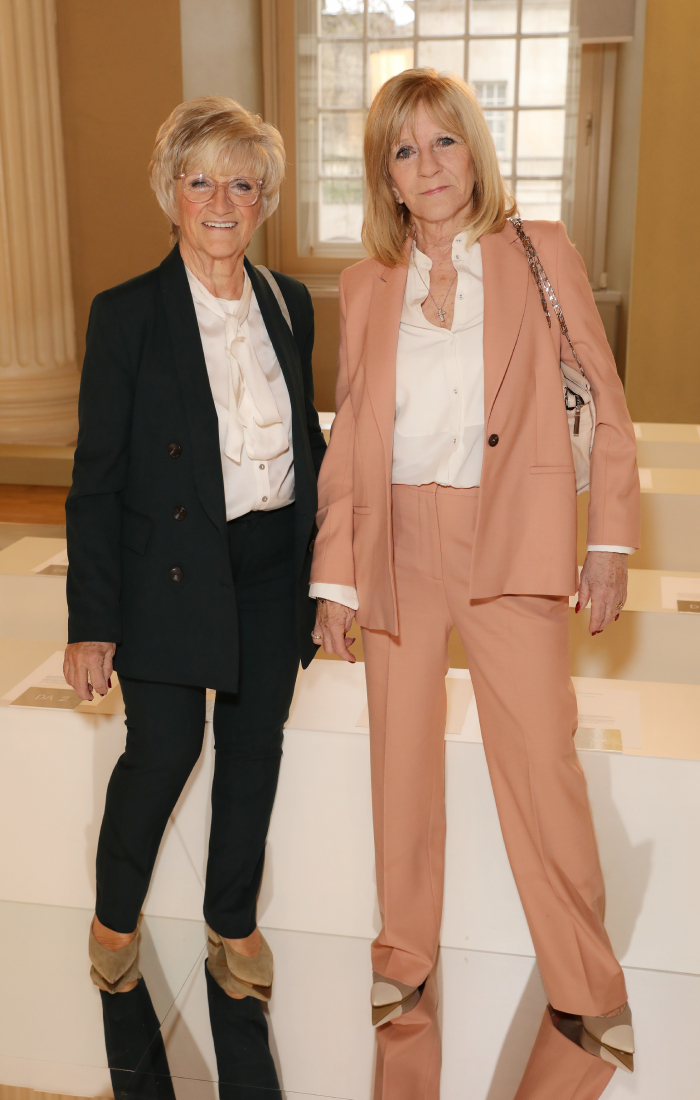 victoria-beckham-show-autumn-winter-2020-285575-1581856528130-image