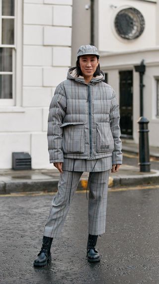 london-fashion-week-february-2020-street-style-285578-1581933794709-image