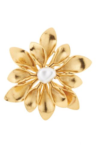 Oscar de la Renta + Imitation Pearl Flower Brooch