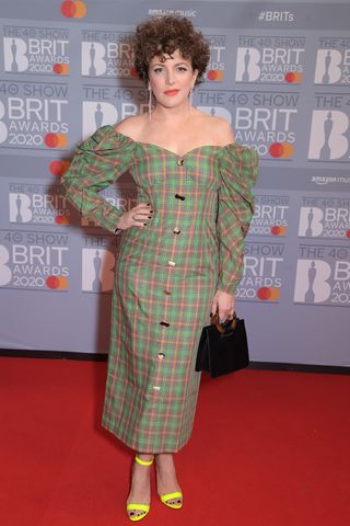 brit-awards-red-carpet-2020-285605-1582051454707-image