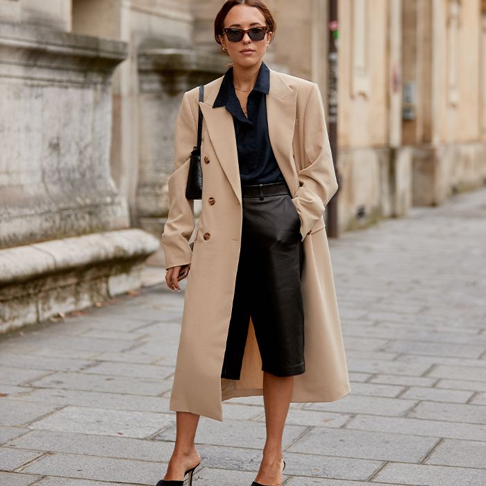 Sezane's Trench Coat Had a 10,000 Person Waitlist | Who What