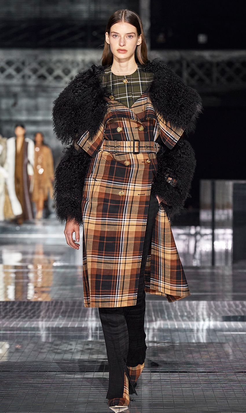 The Burberry Fall/Winter 2020 Review | Who What Wear