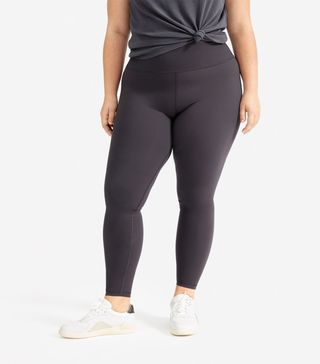 Everlane + The Perform Legging (Cropped) in Ink Grey