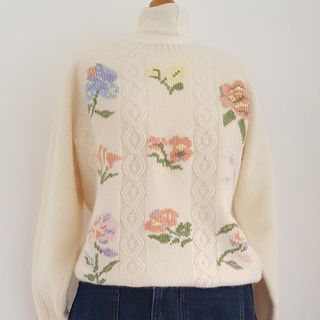 Vintage + 80s Floral Embroidered Soft Fluffy Angora Jumper