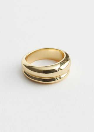 & Other Stories + Embossed Curve Ring