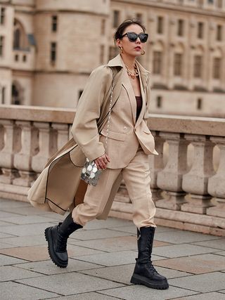 how-to-wear-a-trouser-suit-2020-285880-1583163860476-image