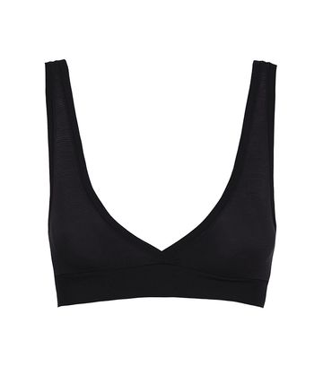 We Tried on Sloggi's All-Around Bra—Here's Our Verdict | Who What Wear
