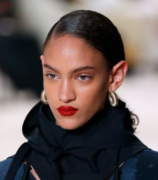 fall-winter-beauty-trends-2020-286039-1583777455909-image