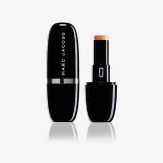 Marc Jacobs Beauty + Accomplice Concealer & Touch-Up Stick in Tan 46