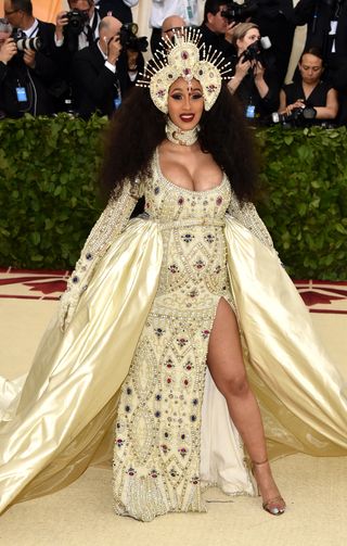 best-met-gala-looks-286176-1584451936055-image