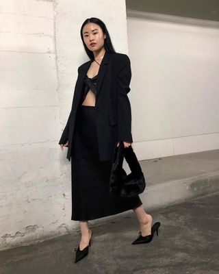 all-black-outfits-286274-1584734847051-image