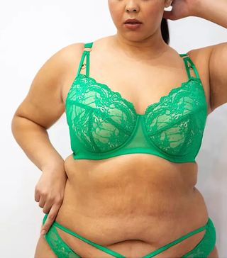 We Are We Wear + Curve Lingerie Set in Green