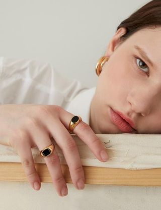 Pixie Market + Gold Oval Onyx Ring