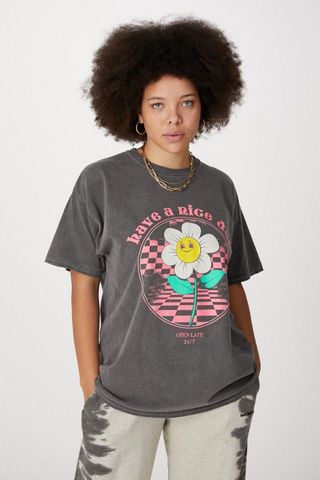 Urban Outfitters + Uo Have a Nice Day Dad Tee