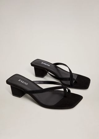 Mango + Criss-Cross Straps Sandals