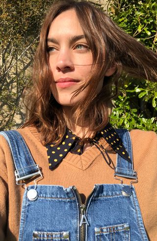 alexa-chung-work-from-home-outfits-286498-1585668451127-image