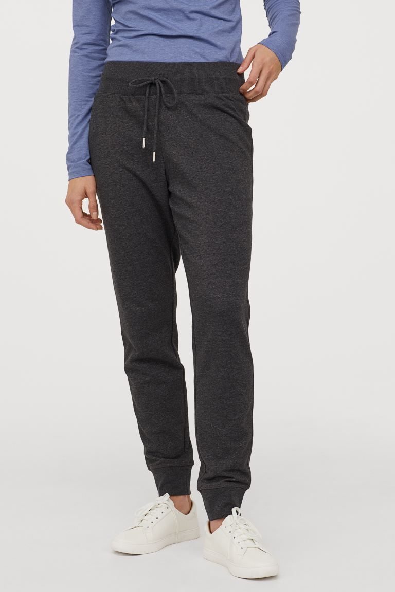 The $13 Sweatpants H&M Can't Keep in Stock | Who What Wear