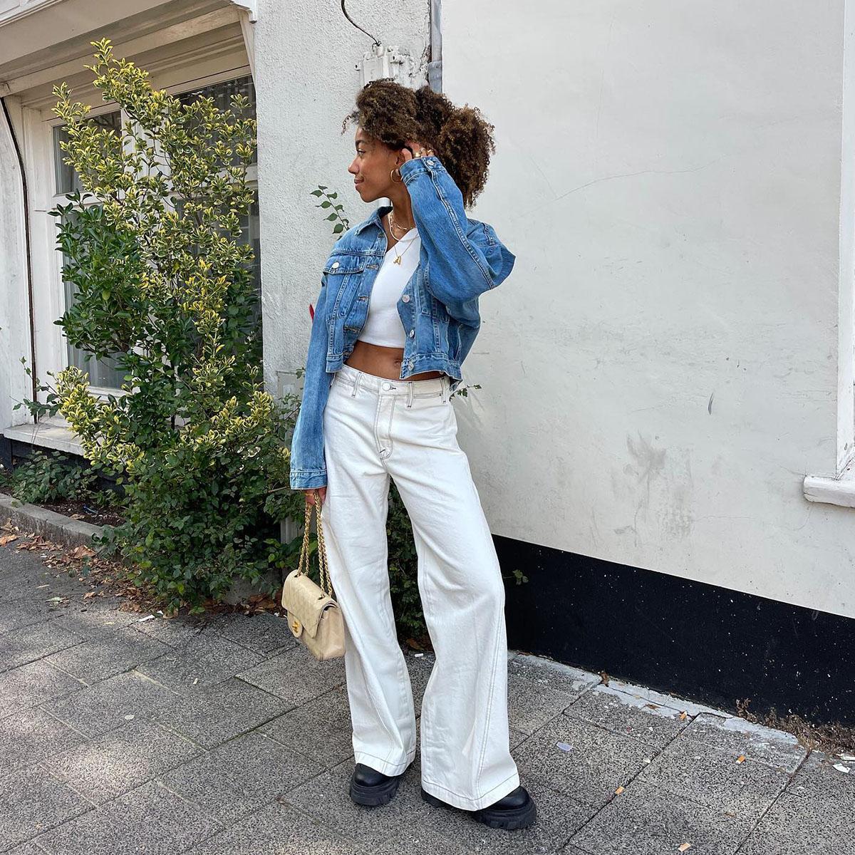 5 Shoes to Wear With Wide-Leg Jeans | Who What Wear