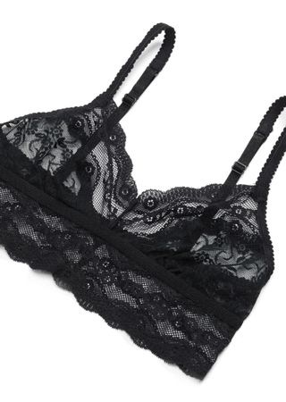 B.Tempt'd by Wacoal + Lace Kiss Bralette