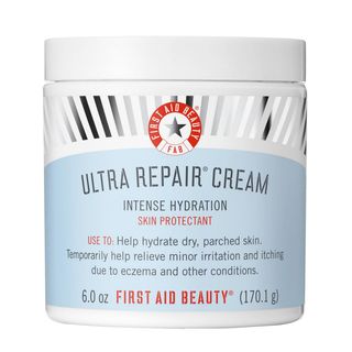 First Aid Beauty + Ultra Repair Cream Intense Hydration