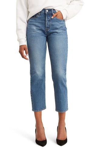 Levi's + Wedgie Straight Leg Crop Jeans