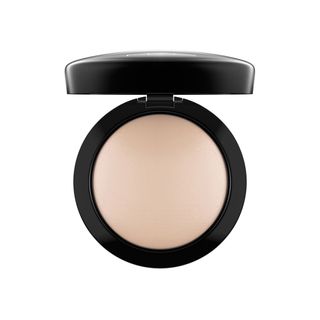 MAC Cosmetics + Mineralize Skinfinish Natural