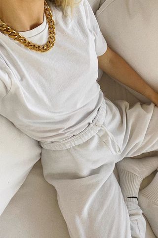 how-to-style-sweatpants-286926-1587943116852-image