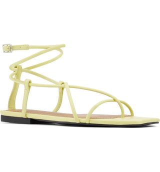 Who What Wear + Zander Sandal