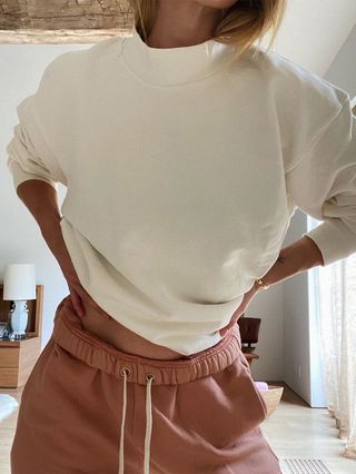 what-not-to-wear-with-sweatpants-287008-1588187215234-image