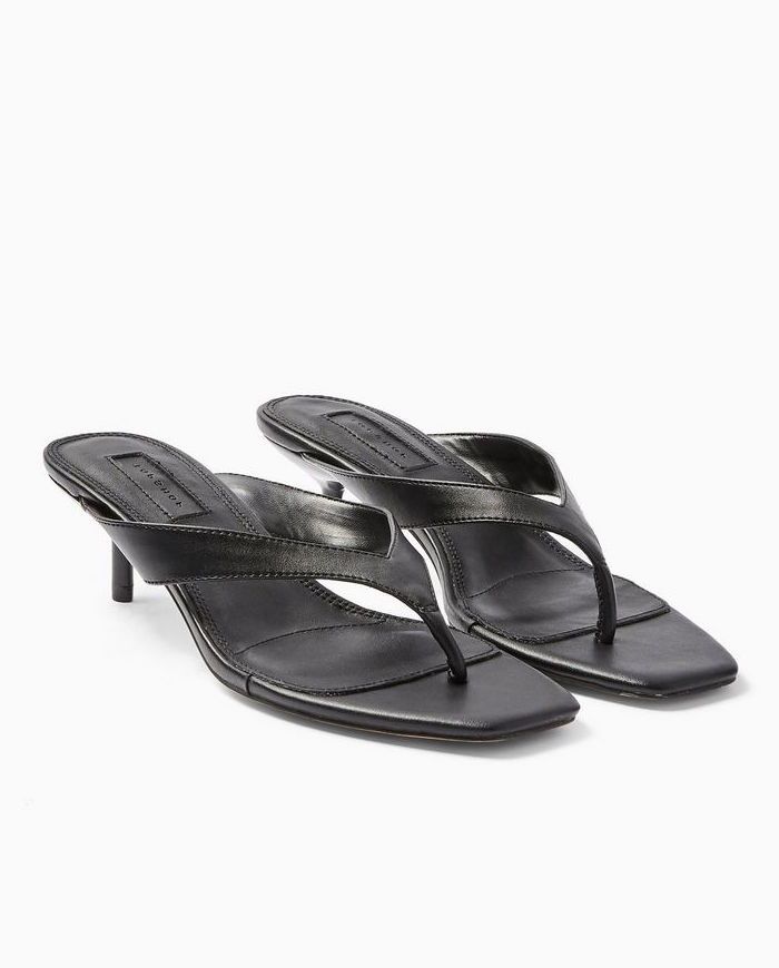 select black sandals