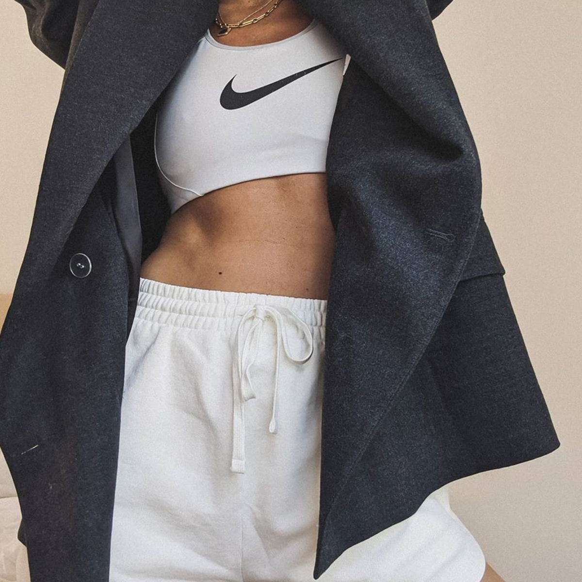 Nike exclusive to asos red swoosh on sale pack cropped hoodie