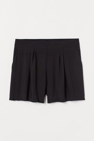 H&M+ + Shorts High Waist