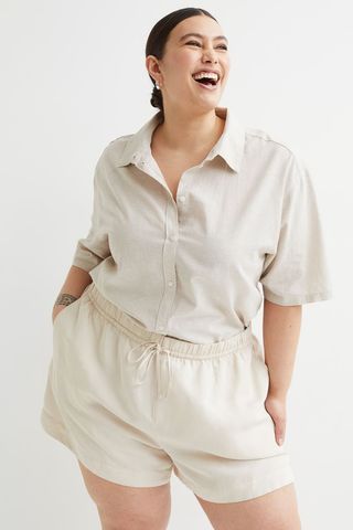 H&M+ + Linen-Blend Shorts