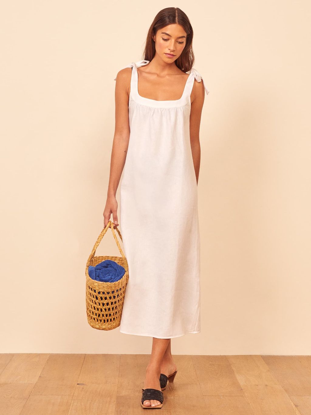 9 Casual Dress Trends That Work for Everyone | Who What Wear