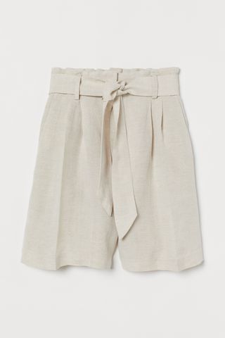 H&M + Tie-Belt Shorts