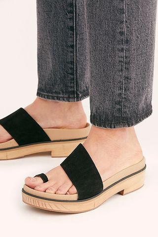 FP Collection + Azure Footbed Sandals