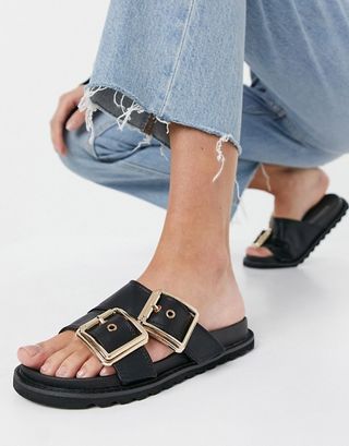 Glamorous + Chunky Flat Sandals in Black