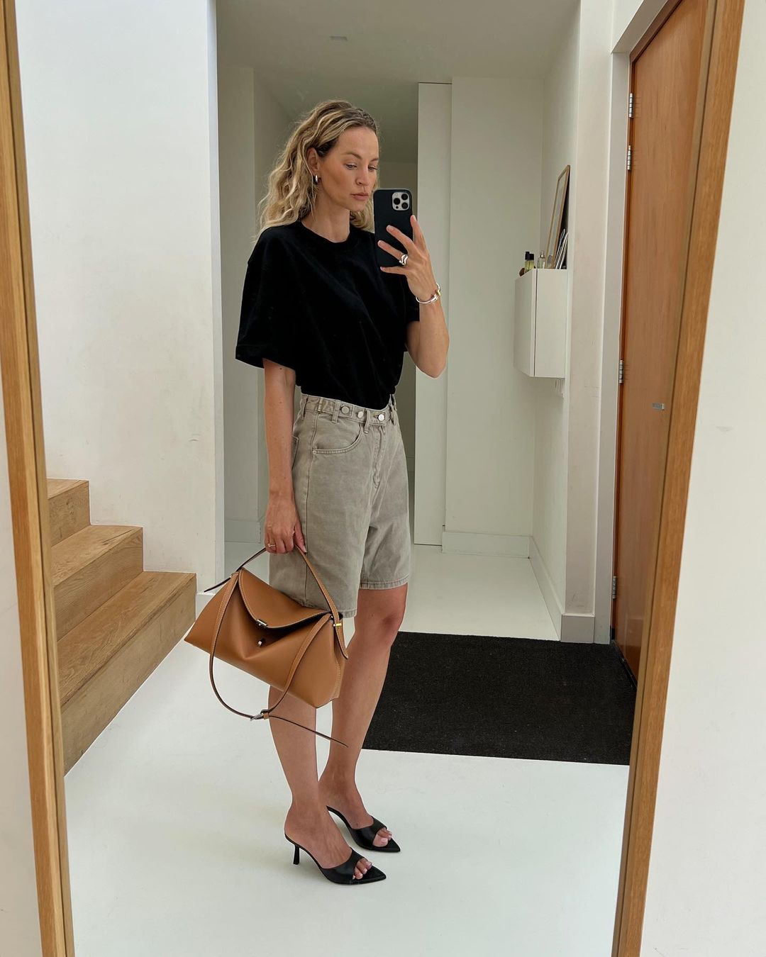 easy-summer-outfits-287708-1687457965230-main