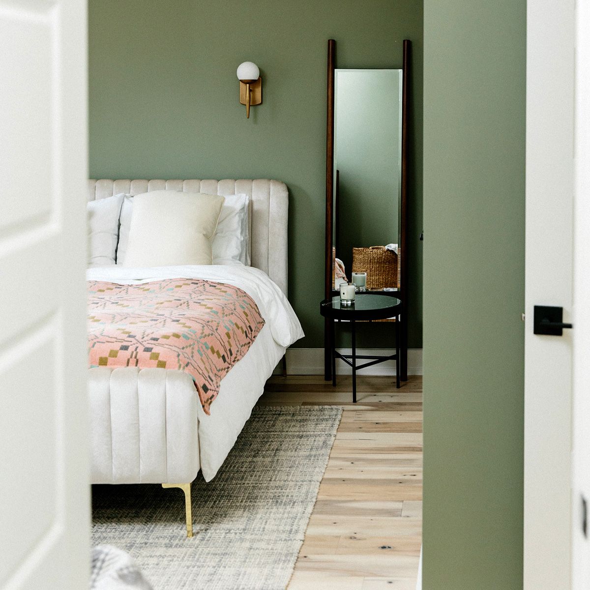 The 27 Best Home Décor Items at H&M | Who What Wear